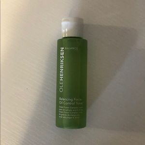 Ole henriksen balance force oil control toner